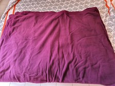 COUVERTURE POLAIRE BORDEAUX 100 % POLYESTER - 180 * 220 - TBE 