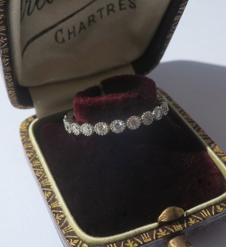 Superbe bague alliance tour