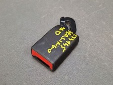 Attache ceinture sécurité