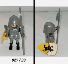 PLAYMOBIL CHEVALIER  DU LION  P027 / 23