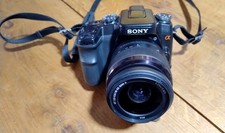 Appareil photo numérique vintage: Sony Alpha 100 + 18-55mm, 10.2Mp - Japon 2006