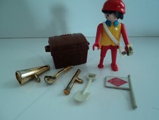 PLAYMOBIL vintage pirates jambe bois rouge jaune coffre sets 3550 3542 / 1978 #3