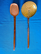 2 USTENSILES CUISINE TRES