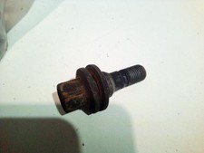 Ecrous CITROEN C4 2 PHASE 2 9817024580