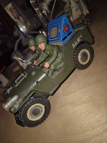 Ancienne jeep lyra armée - lyra,