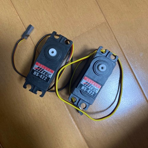 Hitec 422 servo pcs - 2,