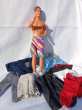 À VOIR Lot KEN de BARBIE vintage avec vêtements divers fashion cheveux bruns