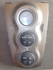 Platine Commande ventilation climatisation chauffage Toyota Yaris 559000D280