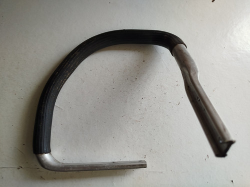 Poignee tubulaire pour - ,