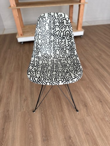 Keith haring chair modernica - haring, chair,