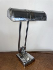 lampe art-déco en métal