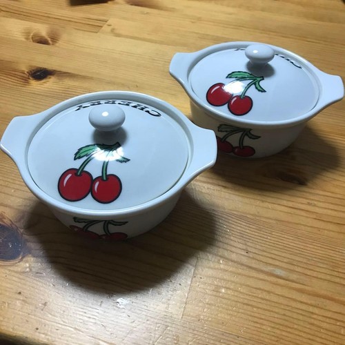 Paire soupières en - de,
