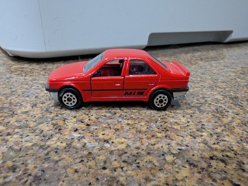 Majorette 200 series red - series,