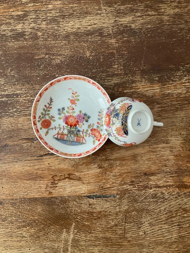 Tasse soucoupe en - et,
