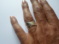 bague en argent massif, croisée, ajourée, t. 56/57