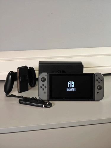 Console nintendo switch 32go - console,
