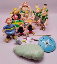 Lot 12 Figurines Asterix &