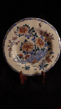 Assiette creuse en faience de
