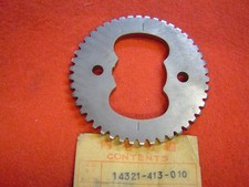 Pignon arbre cames 46 dents