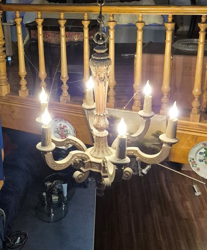 Lustre bois sculpté - bois, fût