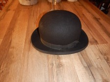 Véritable chapeau melon