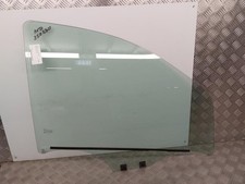 Vitre avant droit DACIA LODGY
