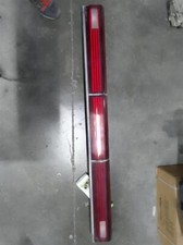 feu arrière pour LINCOLN TOWN