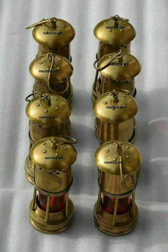 Lot lampes à pétrole - à,