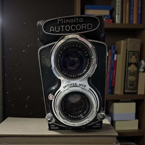 Vintage minolta autocord tlr - minolta,