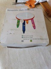 Petit Tabouret Table Crayons