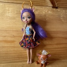 Doll Enchantimals Poupée