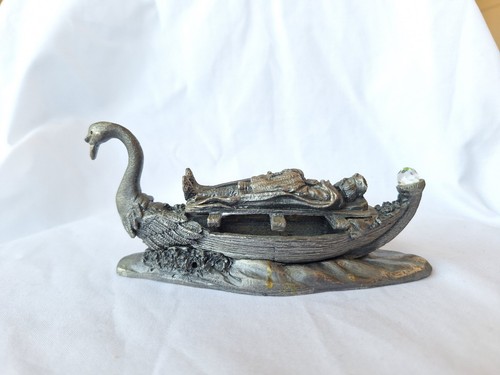 Pewter figurine journey - figurine, to