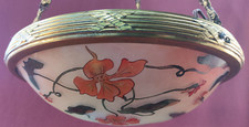 lustre suspension / époque art nouveau / vasque en verre peint signé / 3 feux