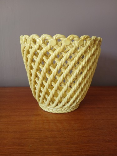 Cache pot faïence tressée - ,