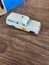MATCHBOX SERIES BY LESNEY MERCEDES "BINZ AMBULANCE" N°3 BOITE MADE IN ENGLAND