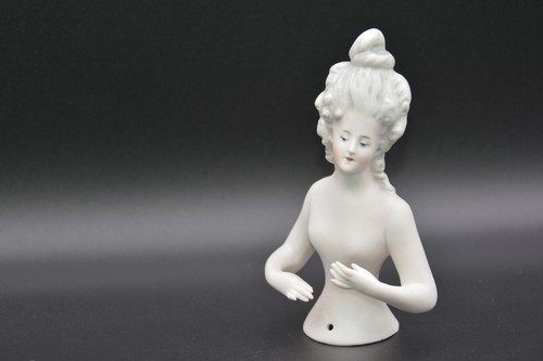 Demi figurine porcelaine - en,