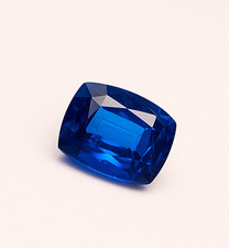 Coussin de 11 carats taillé