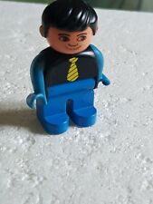 Figurine LEGO DUPLO bonhomme en costume cravate  +/- 7,5 cm - 4555