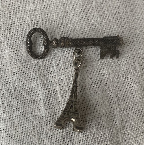 Broche clé avec tour eiffel - broche,