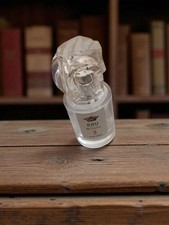 Grand flacon à parfum ancien