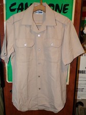 ARMEE AMERICAINE : CHEMISE MILITAIRE A MANCHES COURTES DE L'ARMEE AMERICAINE , L