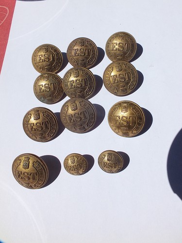Lot ensemble de - 2,