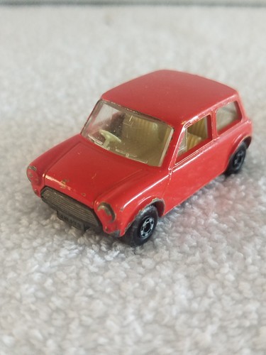 Matchbox superfast racing mini - racing,