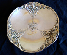 plat présentoir sur pied métal argenté art nouveau frenais