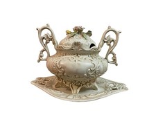 ANCIENNE IMPOSANTE SOUPIÈRE