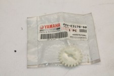 PIGNON POMPE A HUILE pour YAMAHA TZR50 DT50R .ref 4YV-E3178-00 * NOS RARE