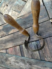 Outil ancien. Plane à genou de tonnelier