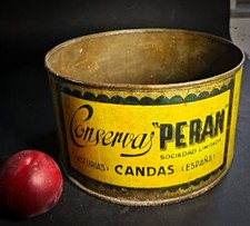 Boîte ancienne tôle