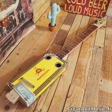 Guitare cigar box diatonique