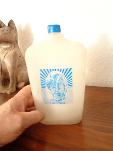 Ancienne gourde plastique eau - ancienne,